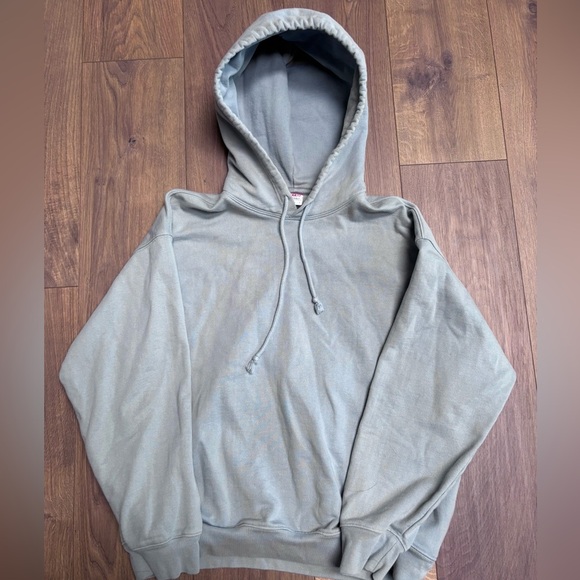 Aritzia Hoodie - Picture 3 of 4